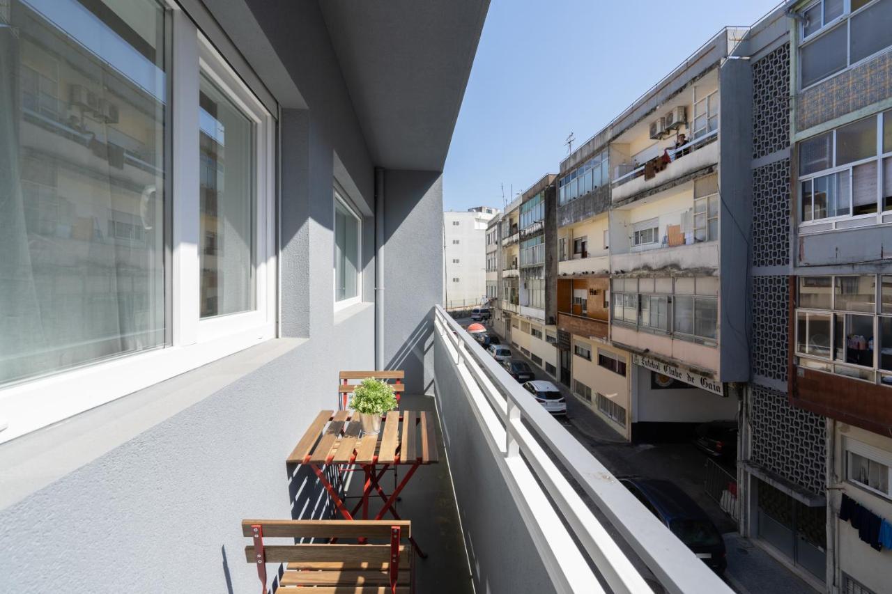 ヴィラ・ノヴァ・デ・ガイアSweet Sunny Flat W/ Balcony - Gaiaアパートメント エクステリア 写真
