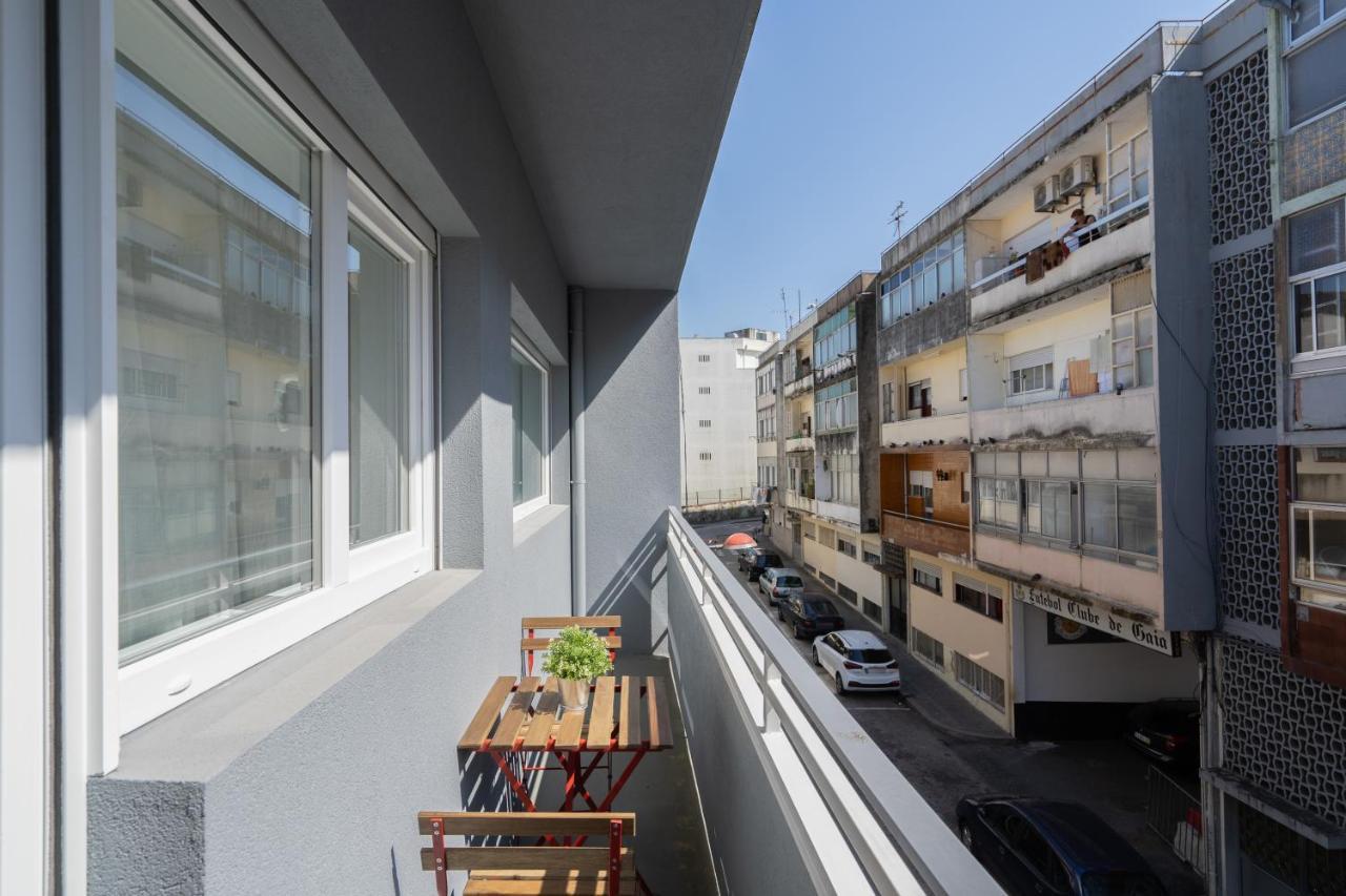 ヴィラ・ノヴァ・デ・ガイアSweet Sunny Flat W/ Balcony - Gaiaアパートメント エクステリア 写真